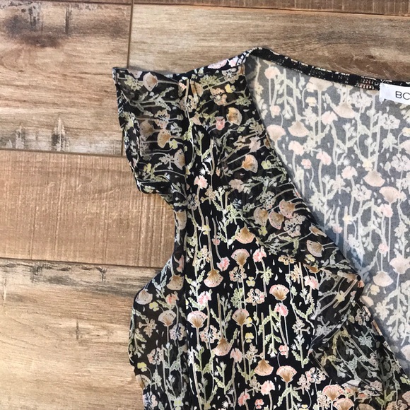 🌟BCBG Floral Romper🌟 - Picture 3 of 6